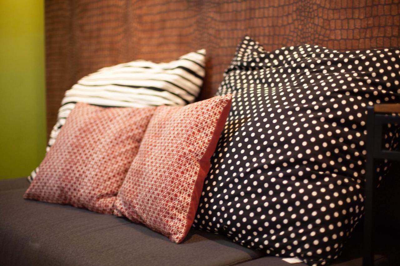 Clean Comfy Cozy Easy To Go Siam Paragon And Chatuchak Market Bangkok Eksteriør bilde